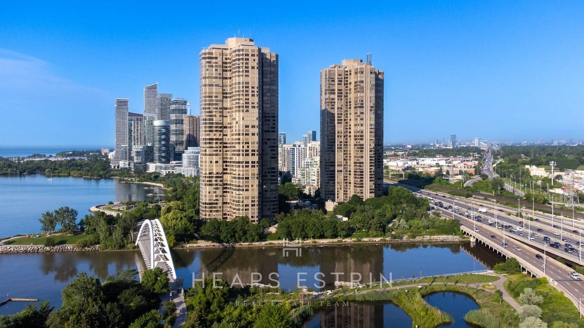 Palace Pier Park — best skyline views in Toronto, Spring 2026