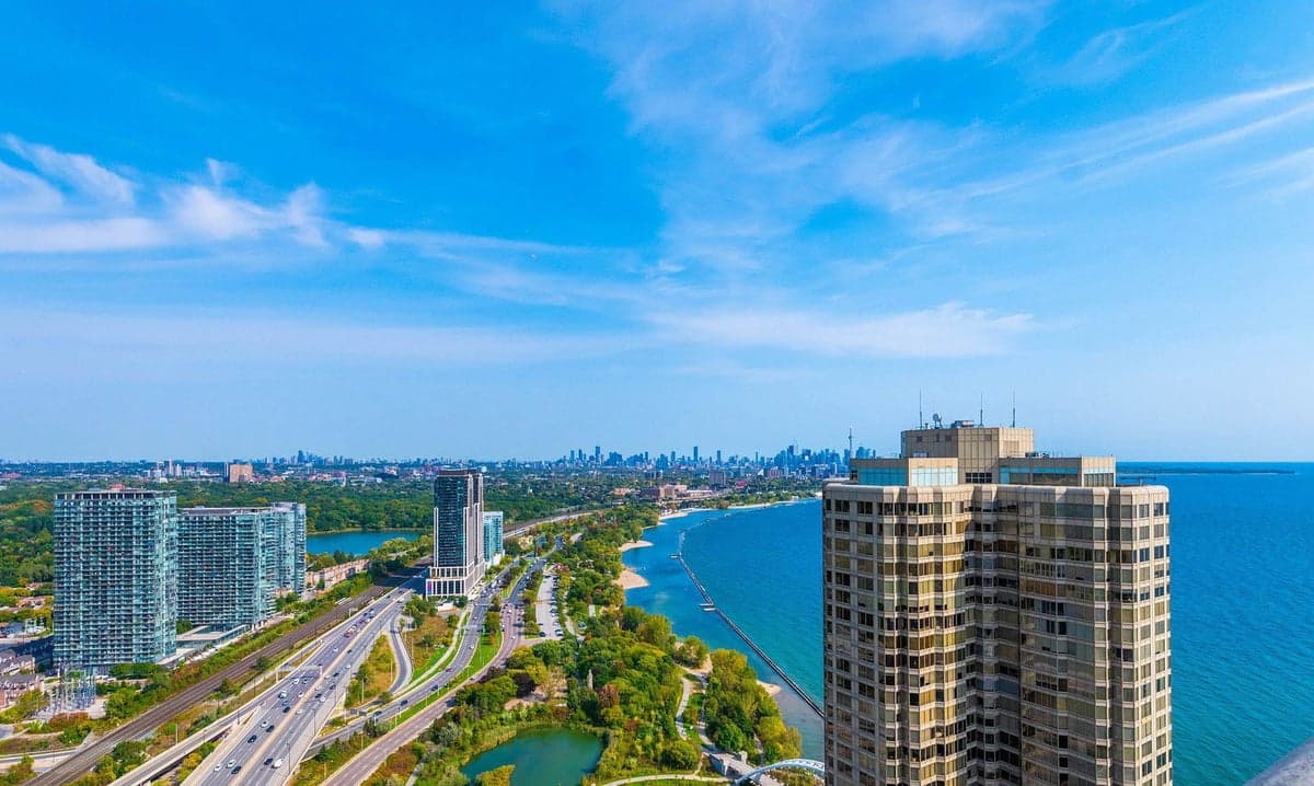 Palace Pier Park — best skyline views in Toronto, Spring 2026