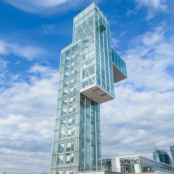 Port of Montreal Tower — best skyline views in Montreal, Spring 2026