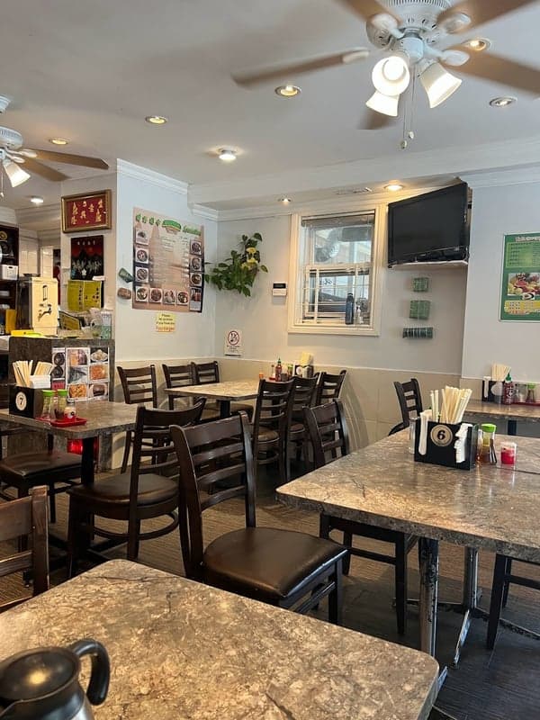Que Ling Vietnamese Cuisine — best hidden gem restaurants in Toronto, Spring 2026