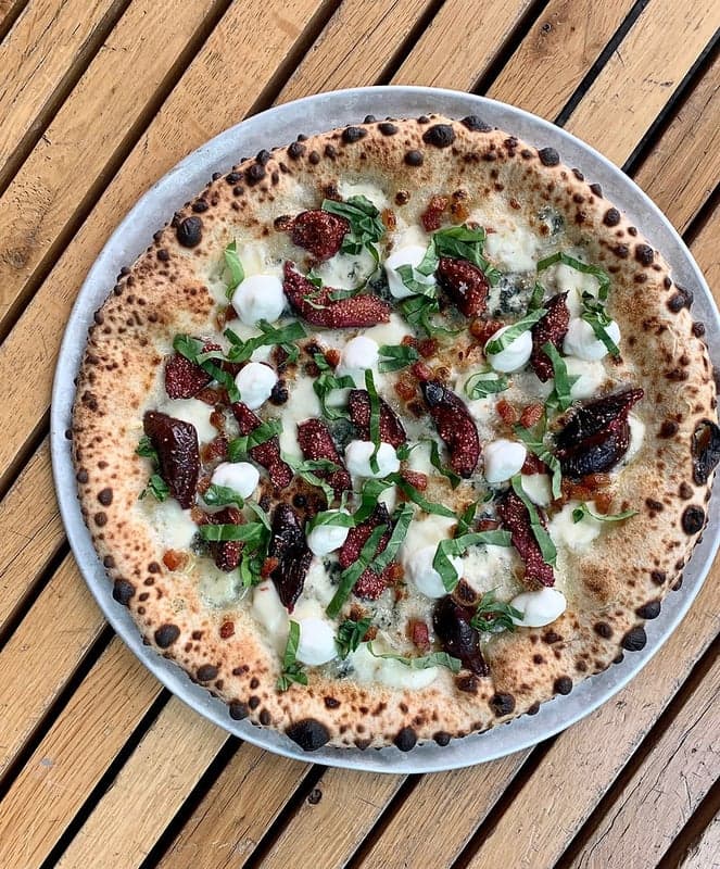 Red Ember Common — best pizza in Winnipeg, Spring 2026