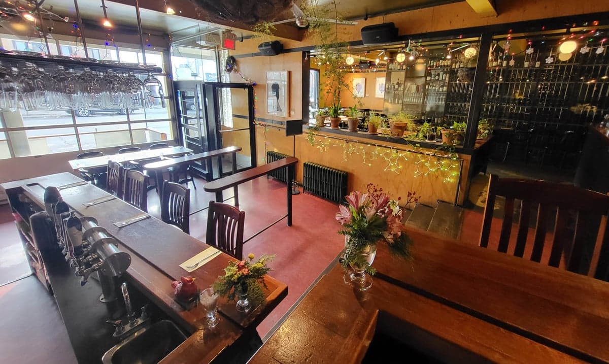 Restaurant Alep — best kid friendly restaurants in Montreal, Spring 2026