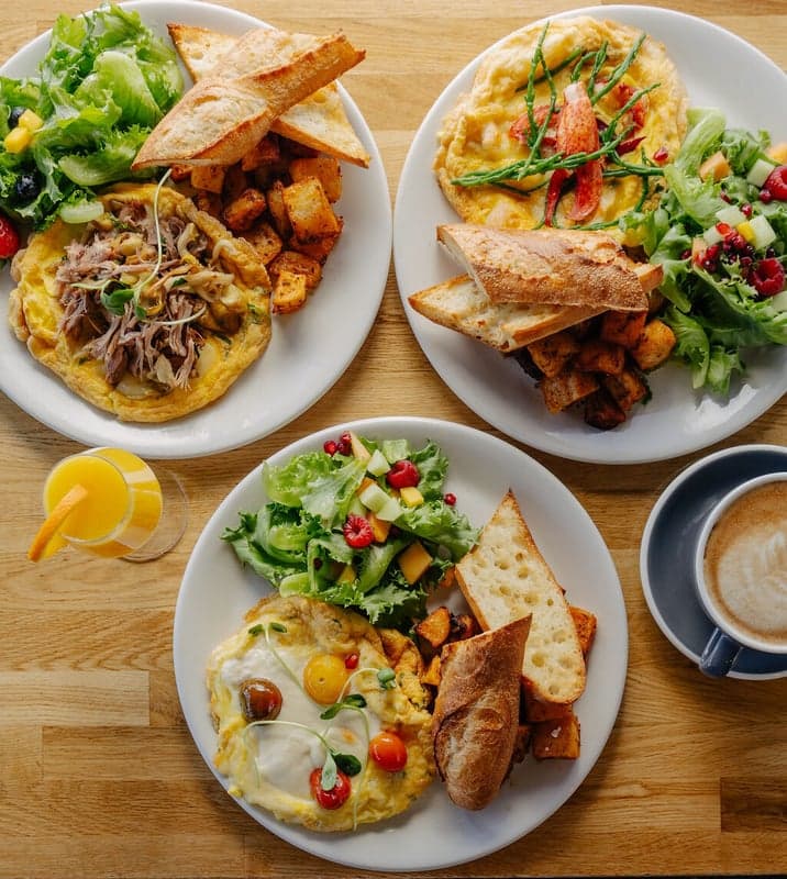 Restaurant Bagatelle Bistro Apportez votre vin — best brunch in Montreal, Spring 2026