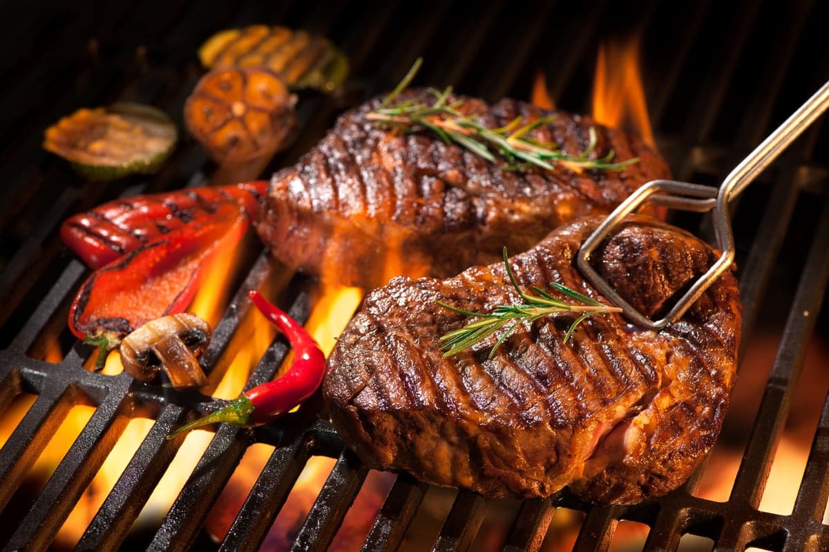 Rib N Reef Steakhouse — best steakhouses in Montreal, Spring 2026