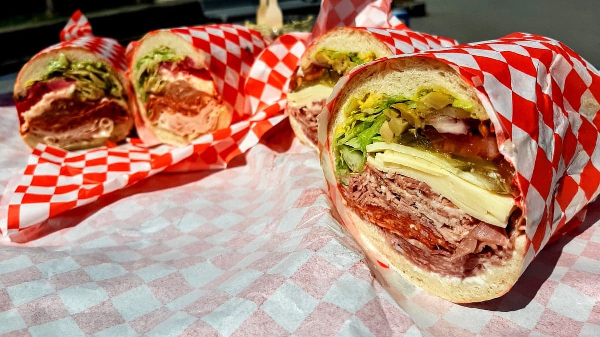 Roberto’s Corner — best hidden gem restaurants in Ottawa, Spring 2026