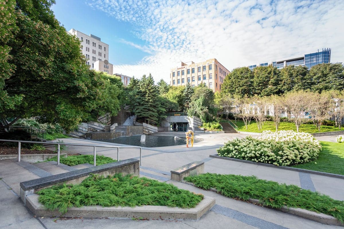 Saint-Roch Garden Stairs — best skyline views in Quebec City, Spring 2026