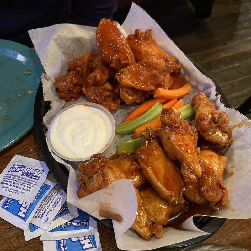 Scruffy Duffy's Sports Bar — best wings in New York, Summer 2026