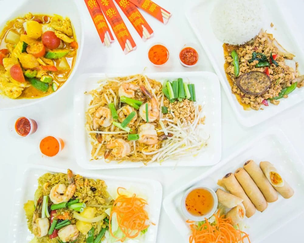 Sen Pad Thai food