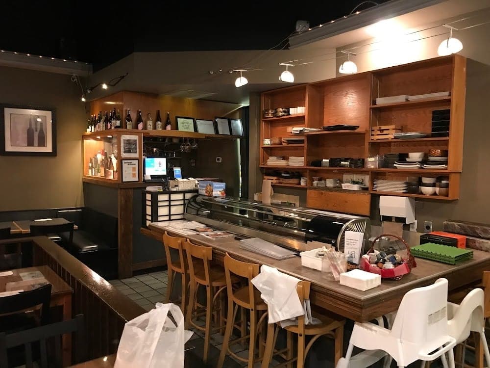 Sushi Bistro Anzu food