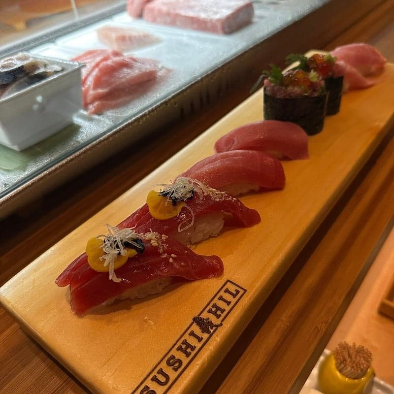 Sushi Hil food