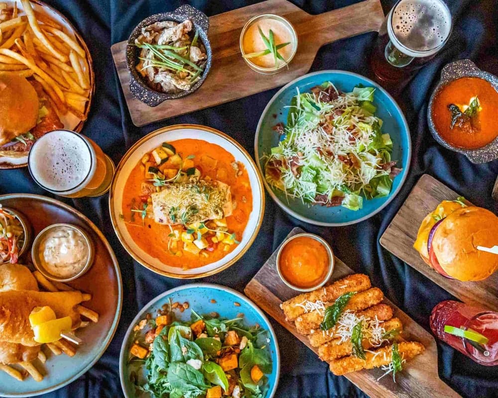 The Auction House — best wings in Halifax, Summer 2026