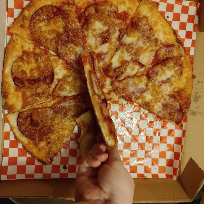 The Pizza Oven — best pizza in Winnipeg, Spring 2026