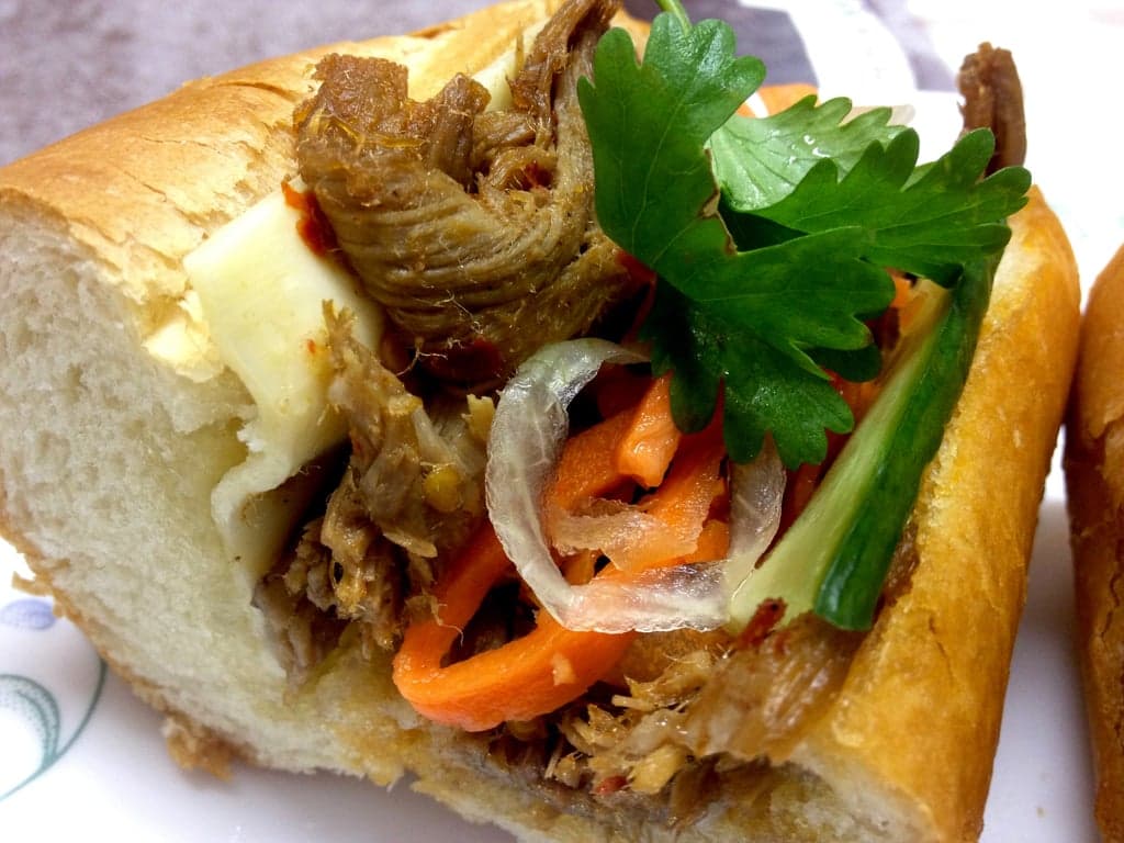Thi Thi Vietnamese Submarine food
