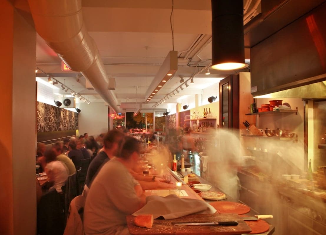 UNA pizza + wine Calgary: 17th Ave food