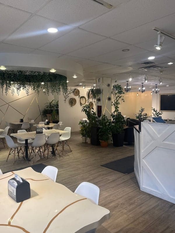 Zaytoon — best late night food in Winnipeg, Summer 2026