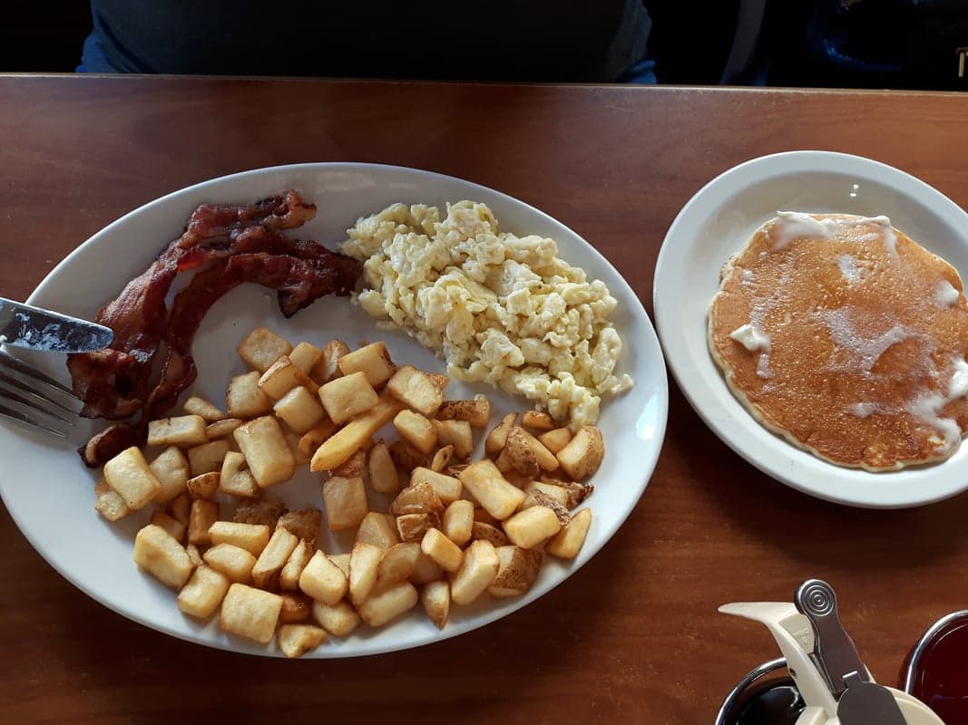 Albert's — best brunch in Red Deer, Spring 2026