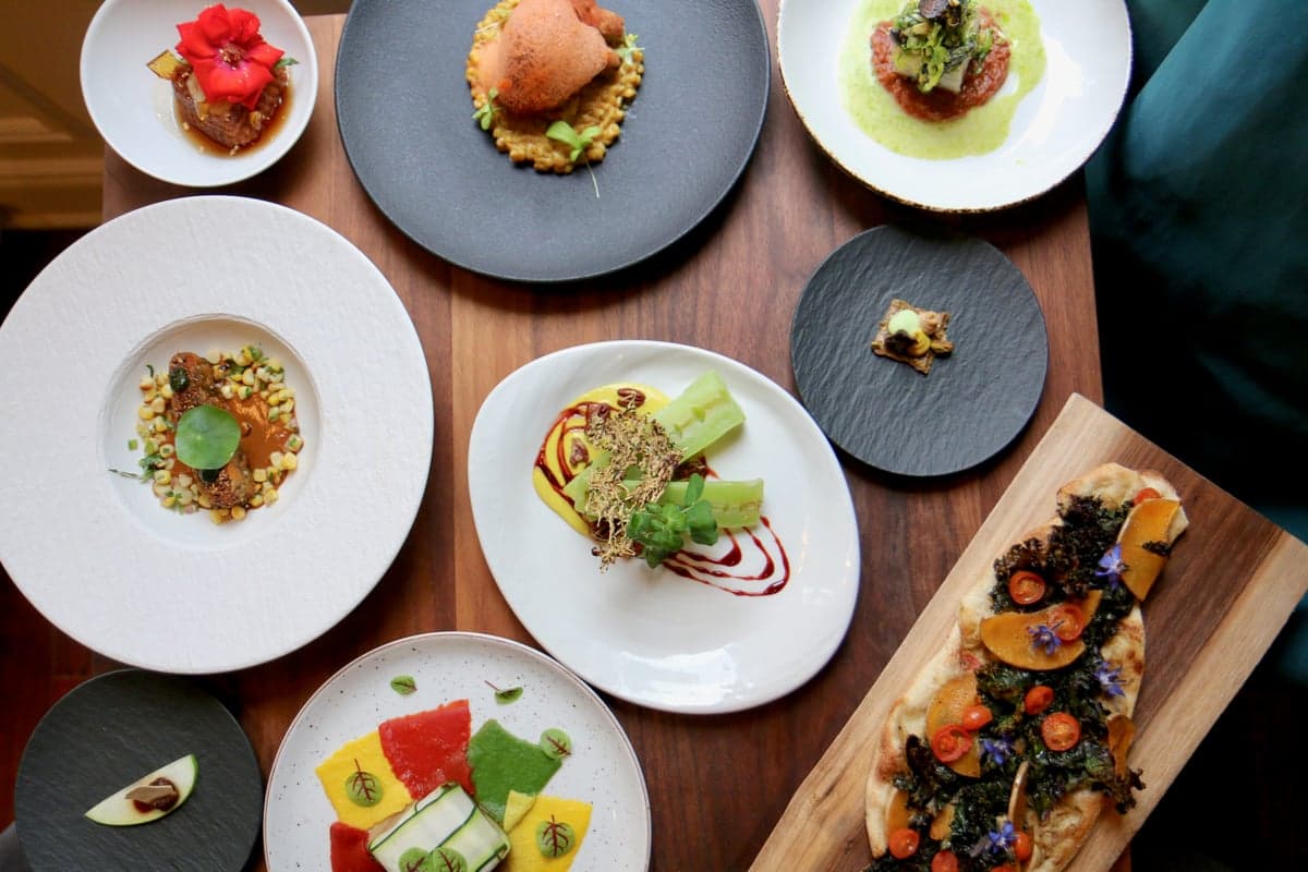 Avelo Restaurant food