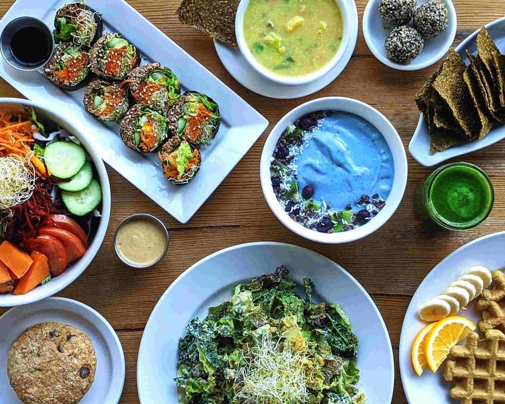Eternal Abundance Organic Market & Eatery food