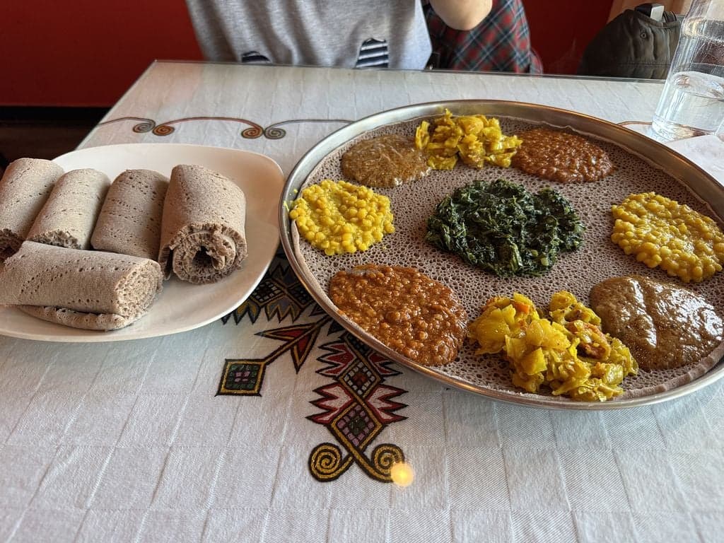Fassil Restaurant food