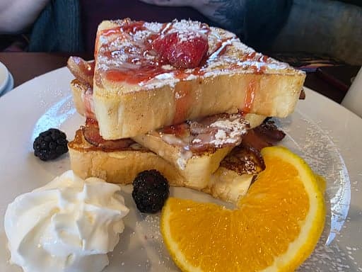 French Toast Family Restaurant — best breakfast in Saskatoon, Spring 2026