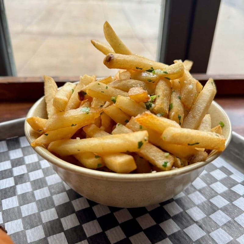 Le Chic Shack — best restaurants in Quebec City, Spring 2026