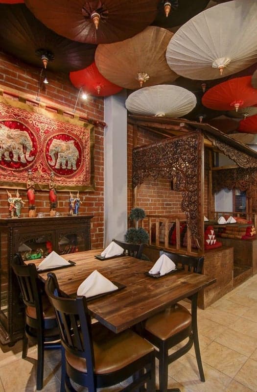 Restaurant Thaïlande — best thai restaurants in Montreal, Spring 2026