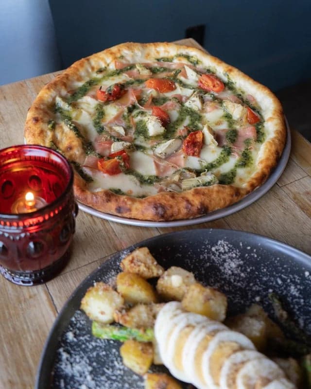 Rosso Pizzeria — best pizza in Edmonton, Spring 2026