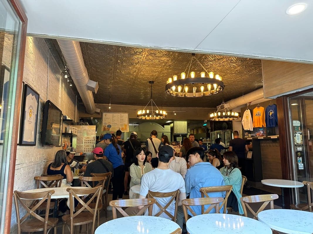 St-Viateur Bagel & Café Mont-Royal — best cheap eats in Montreal, Spring 2026