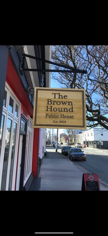 The Brown Hound Public House (Agricola) — best wings in Halifax, Summer 2026