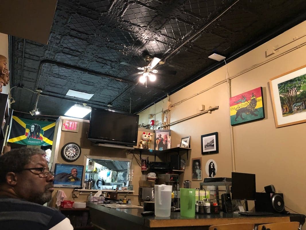 The Lion's Den Cafe food
