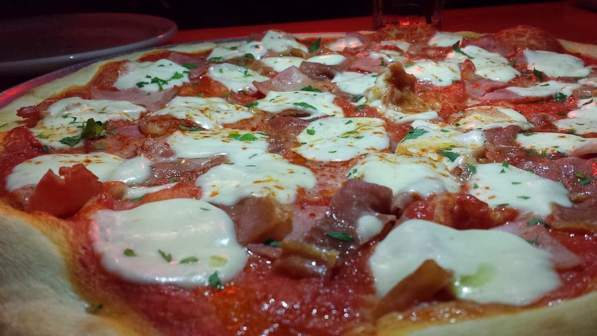 Tony's Pizza Palace — best pizza in Edmonton, Spring 2026